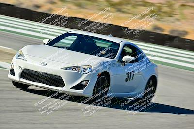 media/Dec-13-2025-Extreme Speed (Sat) [[d129ecb0b9]]/Beginner/Session 1 (Turn 2)/